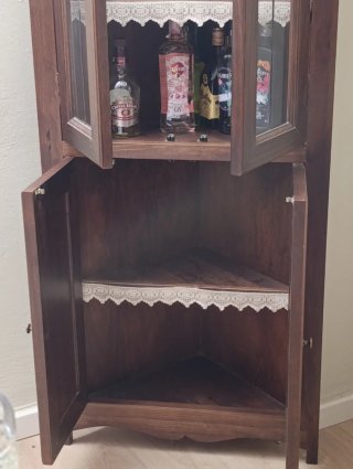 Armario vitrina Rinconera Madera nogal maciza