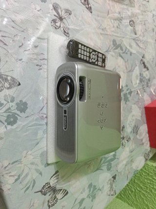 Proyector LED WiMiUS HDMI USB VGA SD Caja