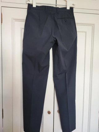 Traje hombre Easy Wear Talla 46. Azul grisáceo.