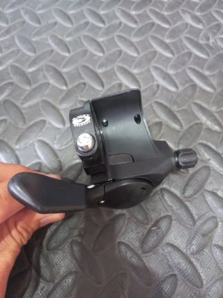 Pulsadores Shimano Alivio 3x9v