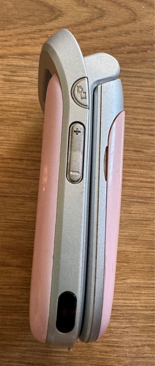 Sony Ericsson Z520i Rosa/Argento per ricambi