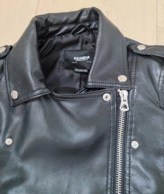Cazadora Biker Piel Sintética Negra Pull&Bear