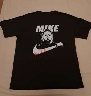 T-shirt nera Michael Myers Nike