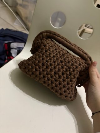 Borsa uncinetto fatta a mano marrone