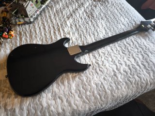 Bajo Eléctrico Negro
