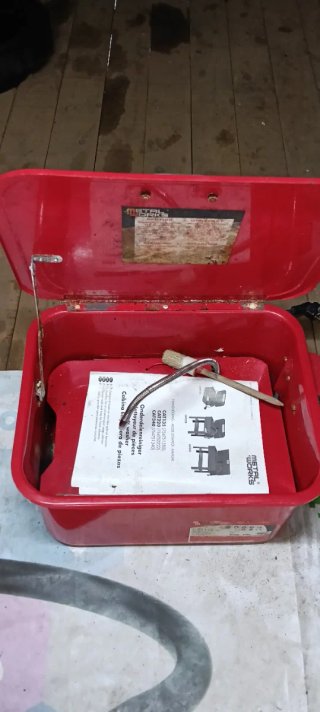 Tanque Lavapiezas Rojo