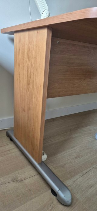 Mesa escritorio de madera