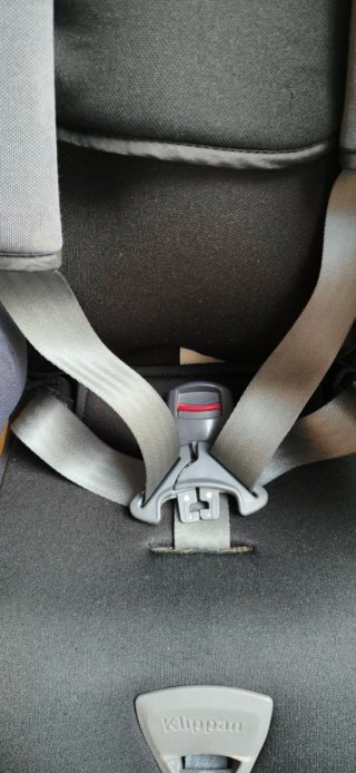 Silla Coche Klippan Opti129 Negra y gris