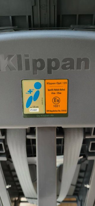 Silla Coche Klippan Opti129 Negra y gris