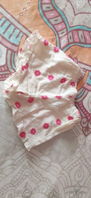 Shorts niña ZARA flores rosas