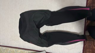 Mono de moto Shua mujer negro y rosa
