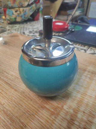 Cenicero vintage azul