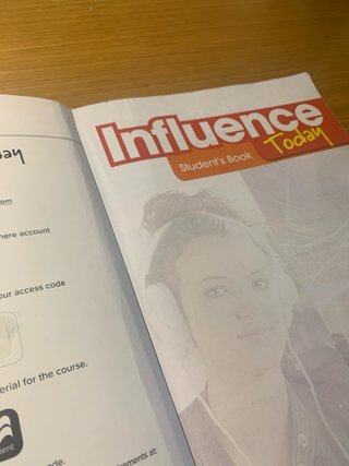 INFLUENCE TODAY 3 Student's book: libro de text...