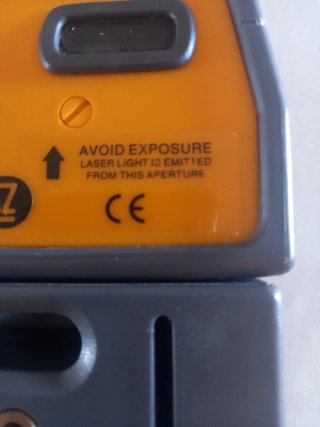 Nivel Láser Robotoolz Vector
