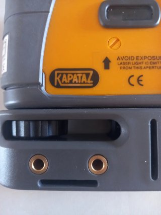 Nivel Láser Robotoolz Vector