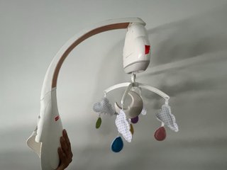 Móvil de cuna Fisher-Price Calming Clouds Mobile &