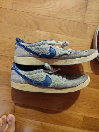 Lote Zapatillas y Gorras Usadas
