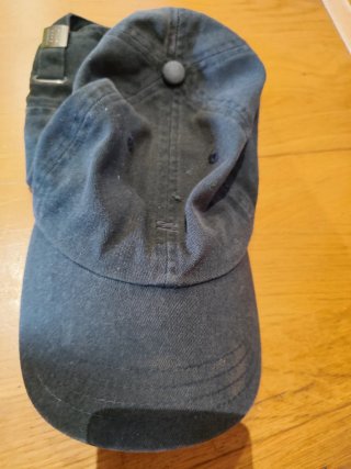 Lote Zapatillas y Gorras Usadas