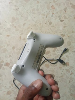 Mando de PS4, totalmente nuevo