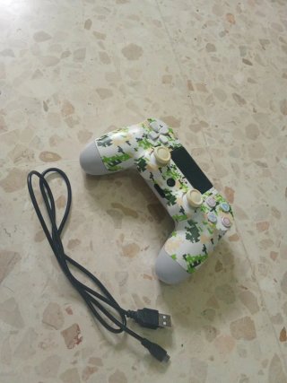 Mando de PS4, totalmente nuevo