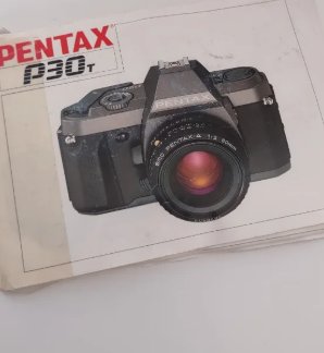 Macchina fotografica Pentax P30T analogica