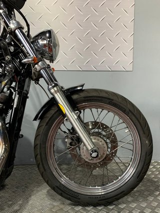 Harley Davidson Sportster 883 Low