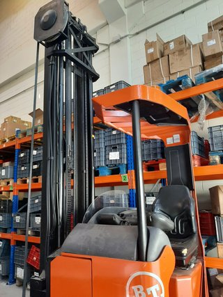 Carretilla elevadora industrial RRG/14