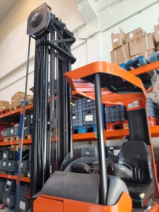 Carretilla elevadora industrial RRG/14