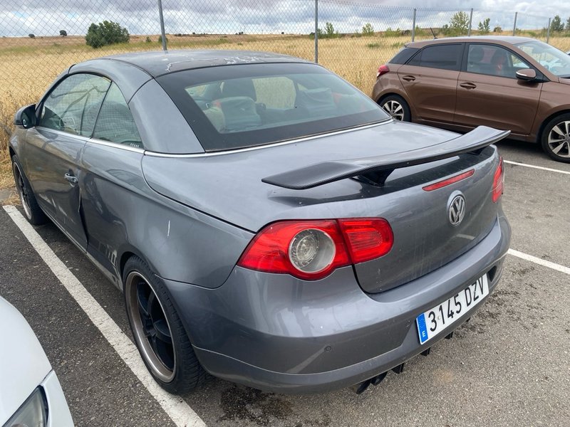 Volkswagen Eos 2006 - foto 1