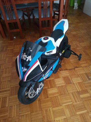 Moto Eléctrica Infantil BMW