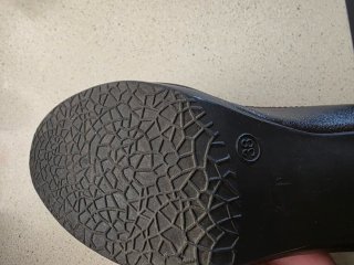 Zapatos tacón moña marrón