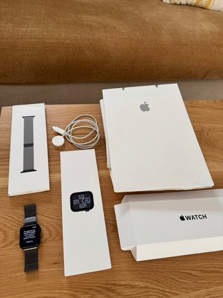 Apple Watch SE 2 40mm Medianoche + Milanese Loop