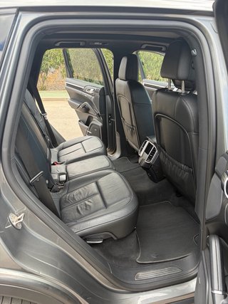 Porsche Cayenne 3.0d V6 Platinum Edition 2014