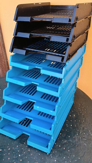 Set de 8 Bandejas Apilables de Escritorio