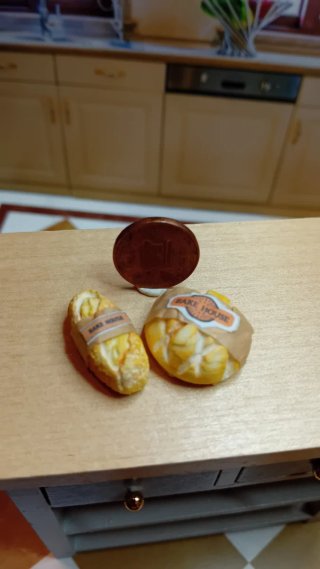 Casa delle bambole set bakery breads