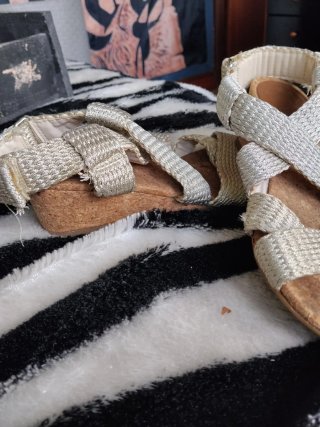 Sandalias con cuña