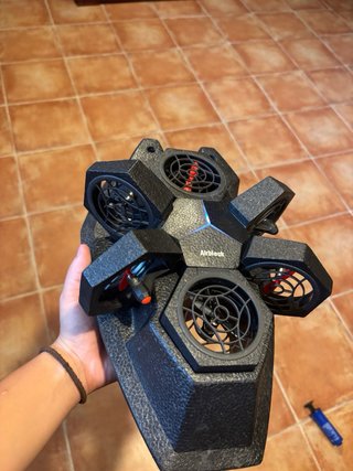 Dron y barco airblock