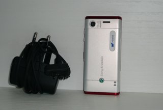 Sony Ericsson W595 Walkman Rosso/Argento