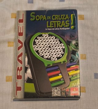 Juego de mesa Sopa de cruza letras