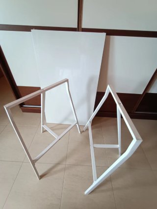 Mesa Ikea Linnmon y caballetes Lerberg blanco