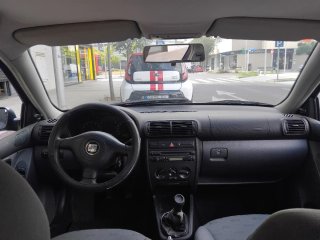 SEAT Leon 2000