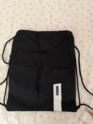 Mochila Puma Negra Cordones