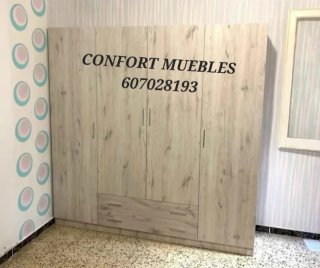 Armadi nuovi in legno spaziosi ed eleganti a 2, 3 e 4 ante