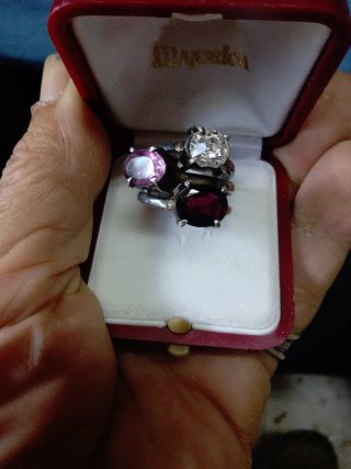 Impresionante anillo plata antigua, con 3, piedras