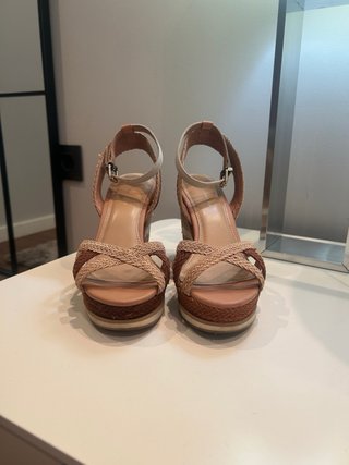 Sandalias de cuña Tommy Hilfiger – Como nuevas