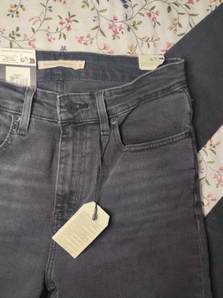 Pantalón Levis talla M 38 28x32