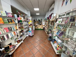 Se traspasa Estudio Sacapuntas, Librería-Papelería