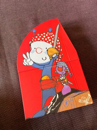 Cofre pupi libro, libreta y puzzle