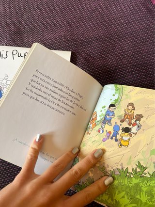 Cofre pupi libro, libreta y puzzle