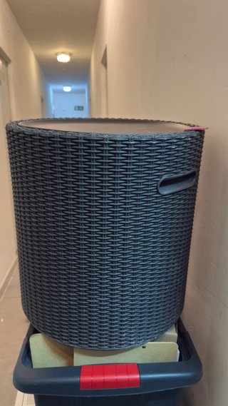 Mesa auxiliar jardin, nevera.